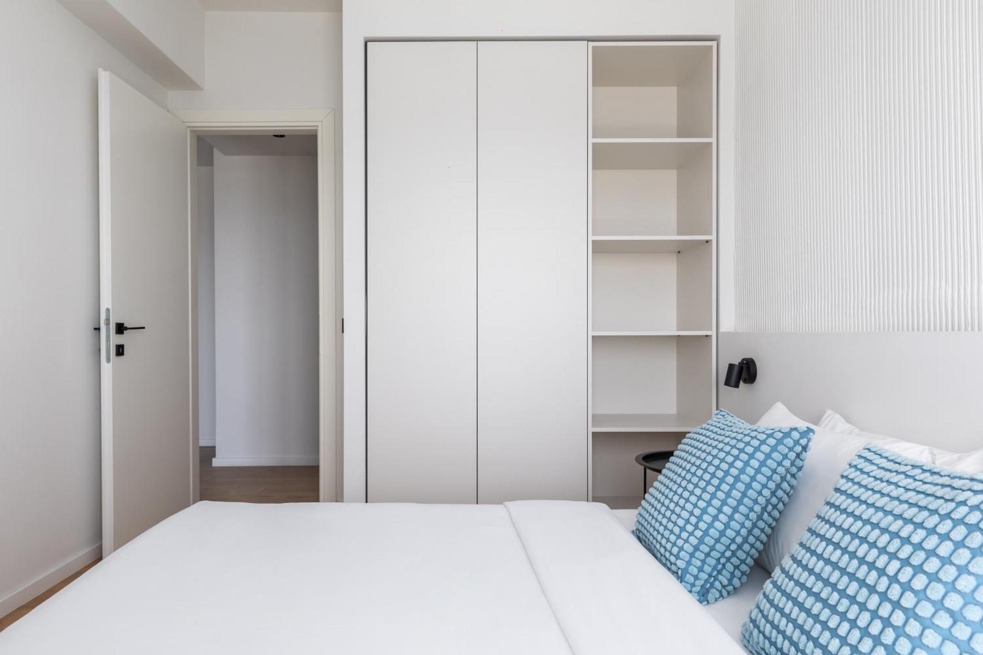 Celine By Halu!, Spacious Apartments Next To Business Hub Tesalonika Bagian luar foto